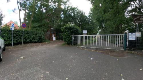 Aire camping-car HAMBURG MOORWERDER 21109 - Aire CCI 26049