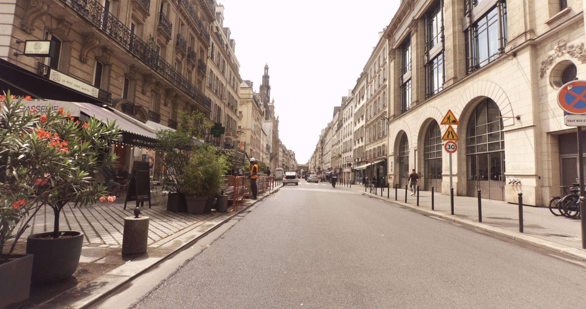 La rue de Diana Hair Fashion à Paris