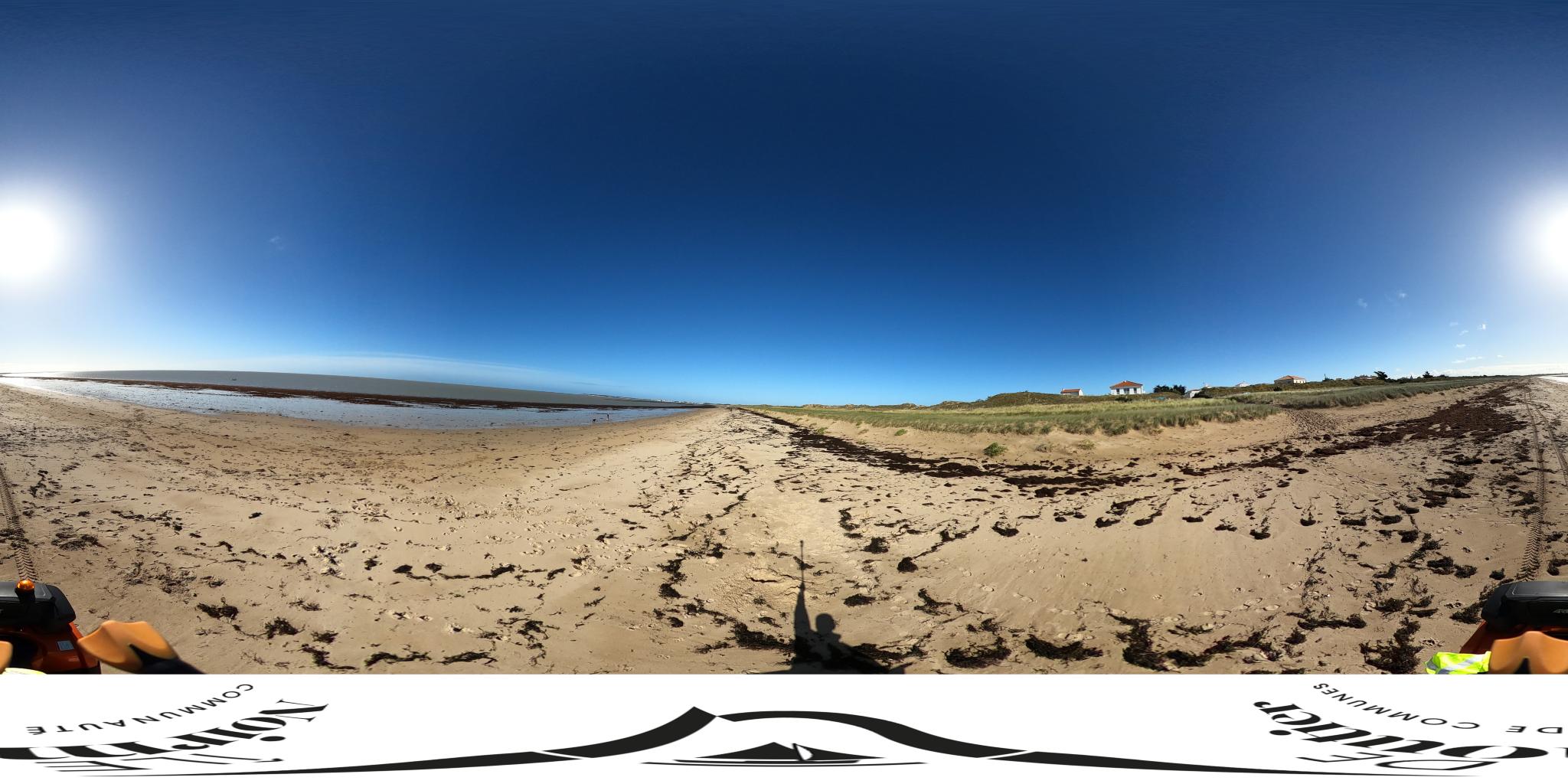 Plage de Barbâtre, plage à Barbâtre