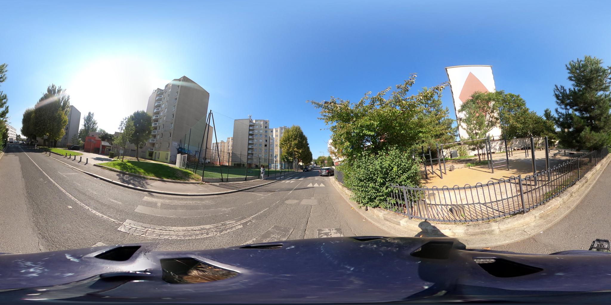 Vue de la rue du spot Square Rosa Parks