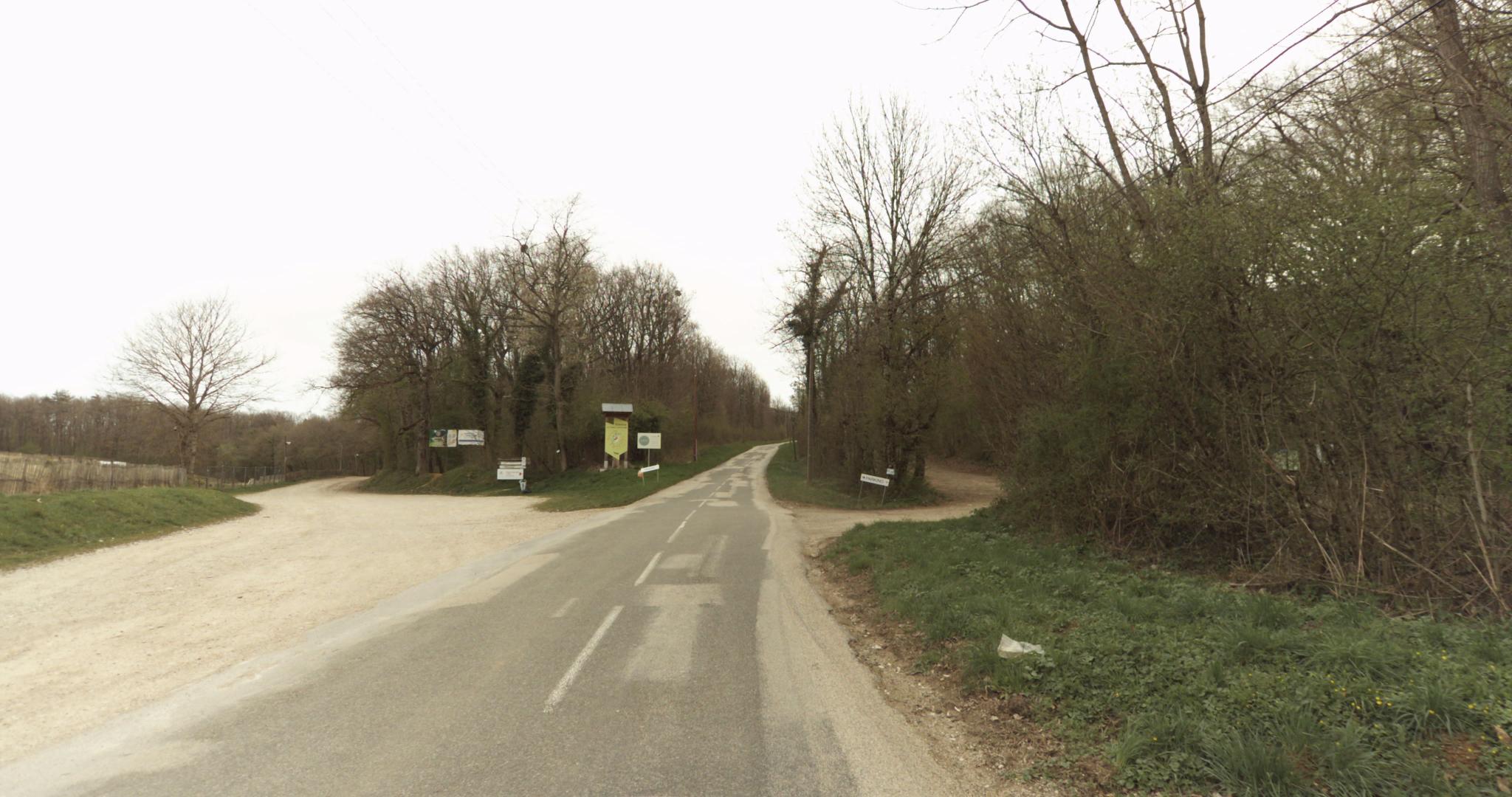 Parking de l'acro-branche, parking à Ambérieu-en-Bugey