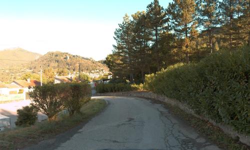 Aire camping-car SERRES - Aire CCI 26441