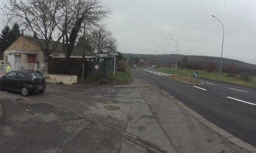 Aire camping-car DOURDAN - Aire CCI 32106