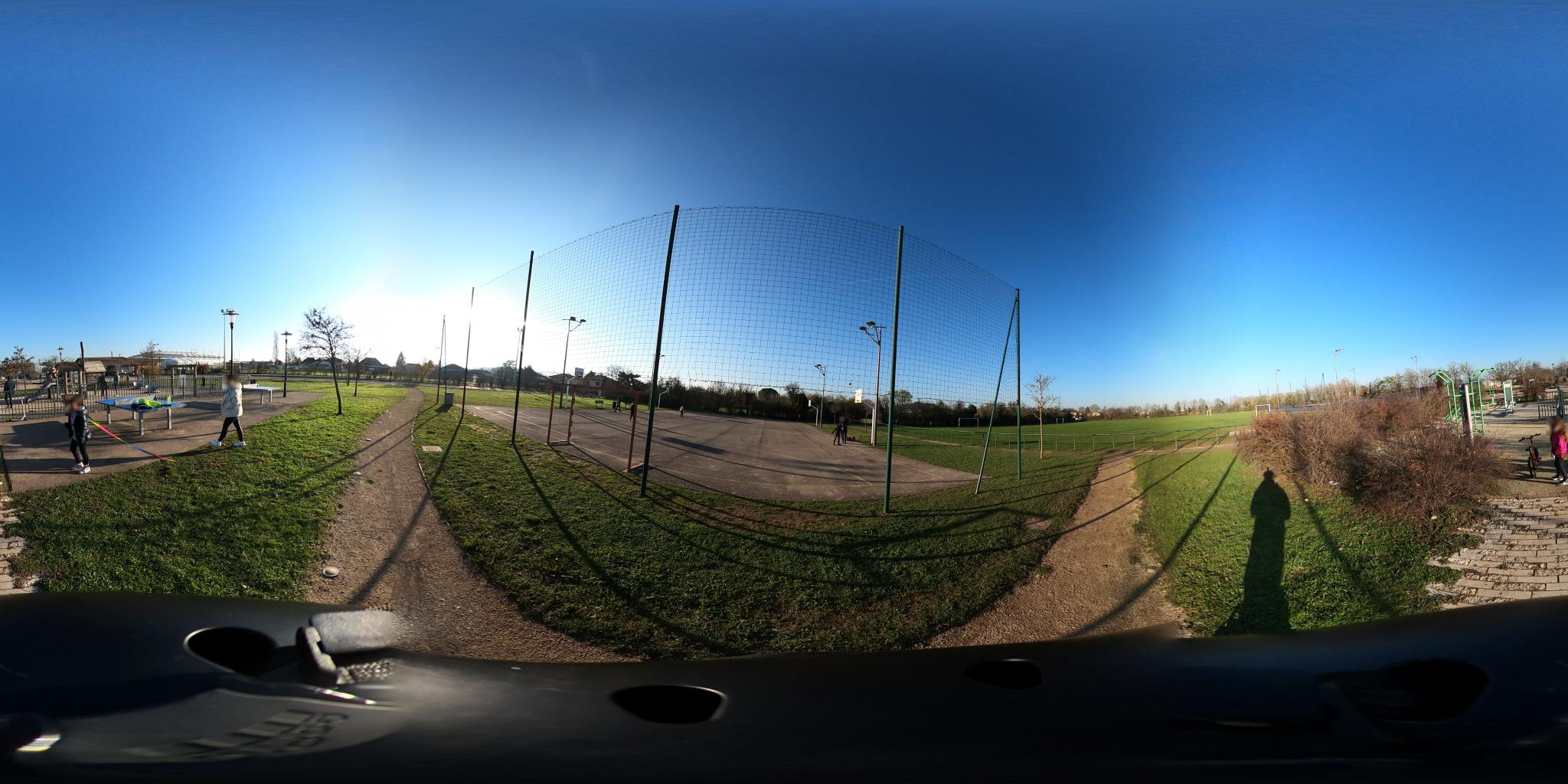 Vue de la rue du spot Street workout Genas, Rue du Repos