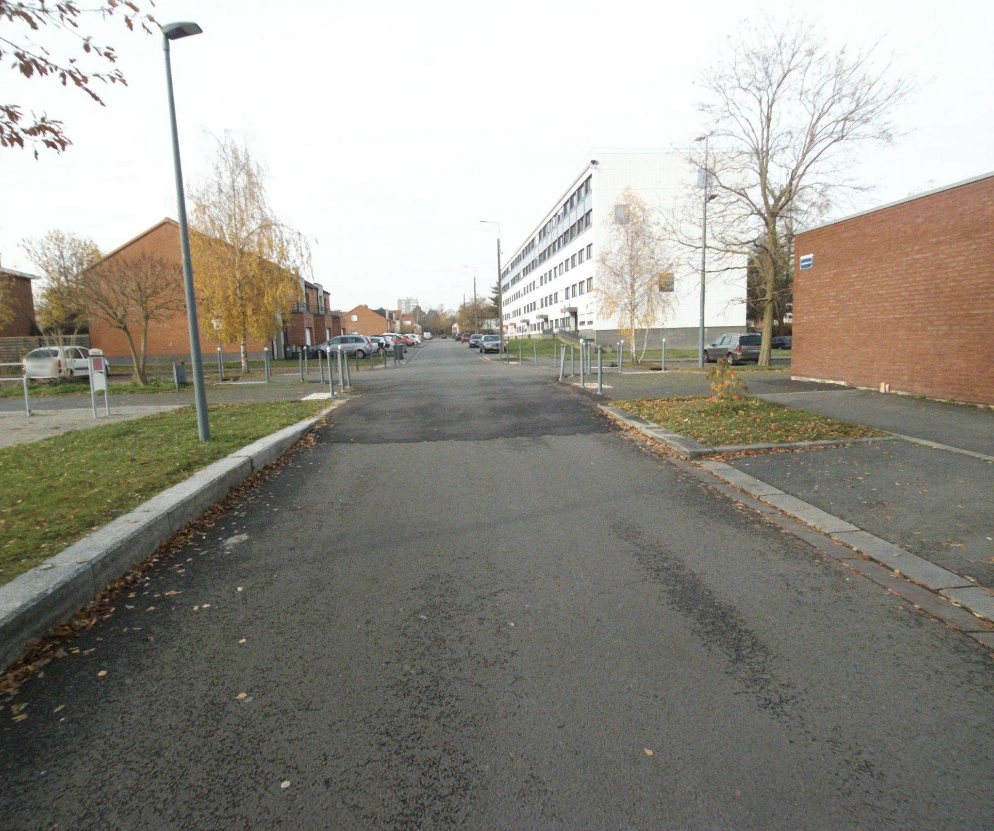 Vue de la rue du spot Club de JUDO