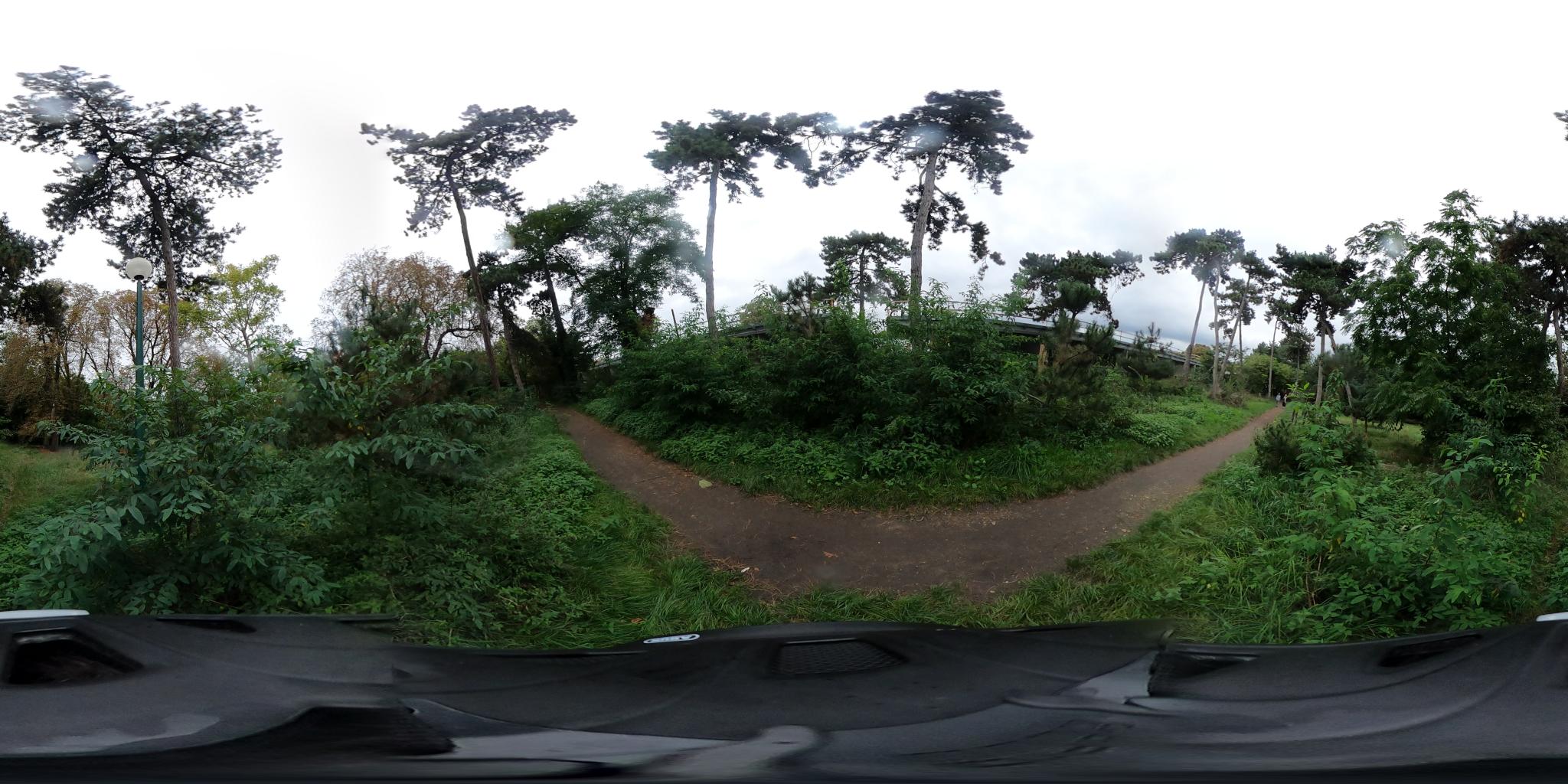Vue de la rue du spot Pelouse de Reuilly, Avenue de Gravelle (3)