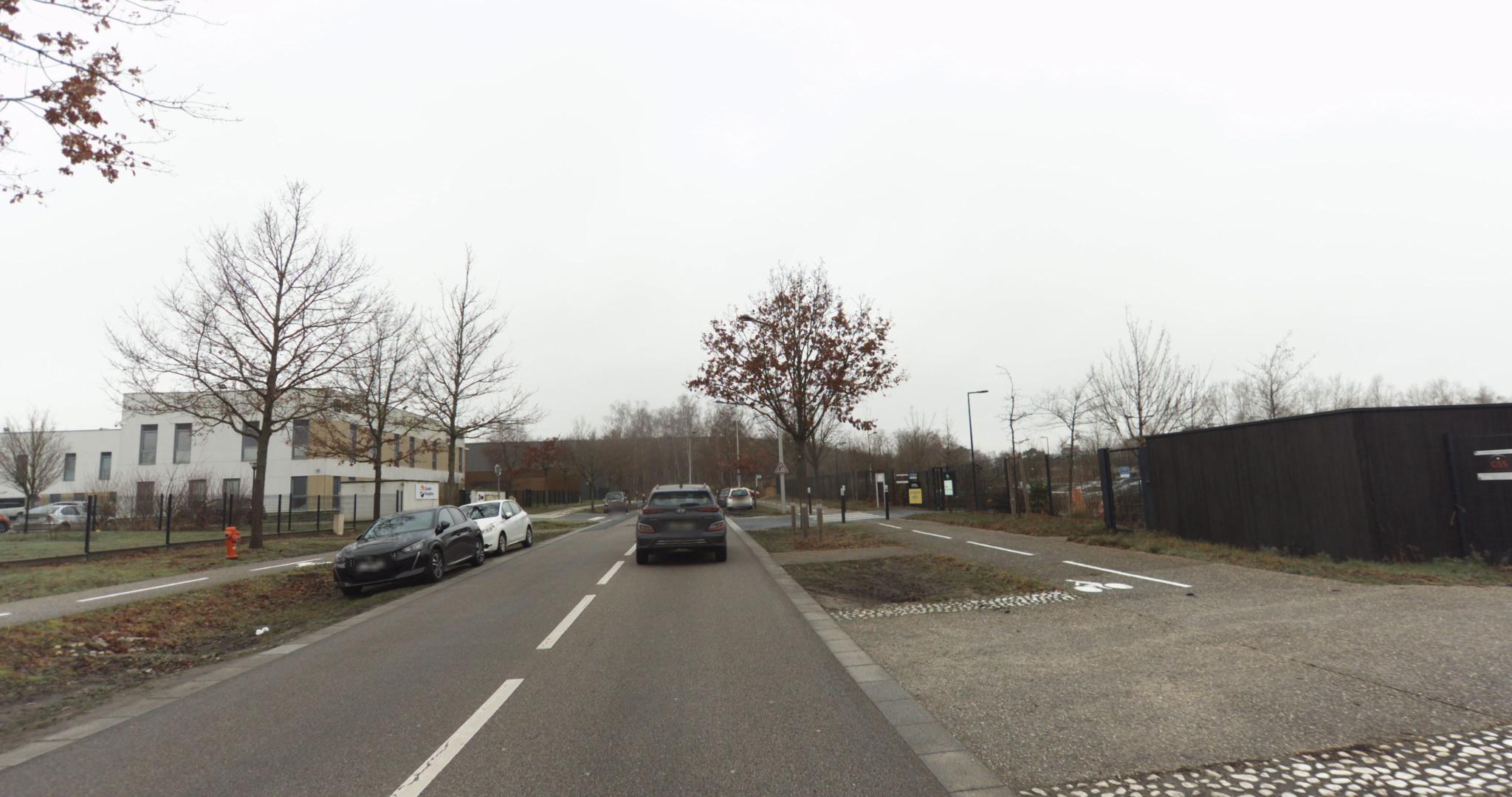 Vue de la rue du spot Ecole d'ingénieur