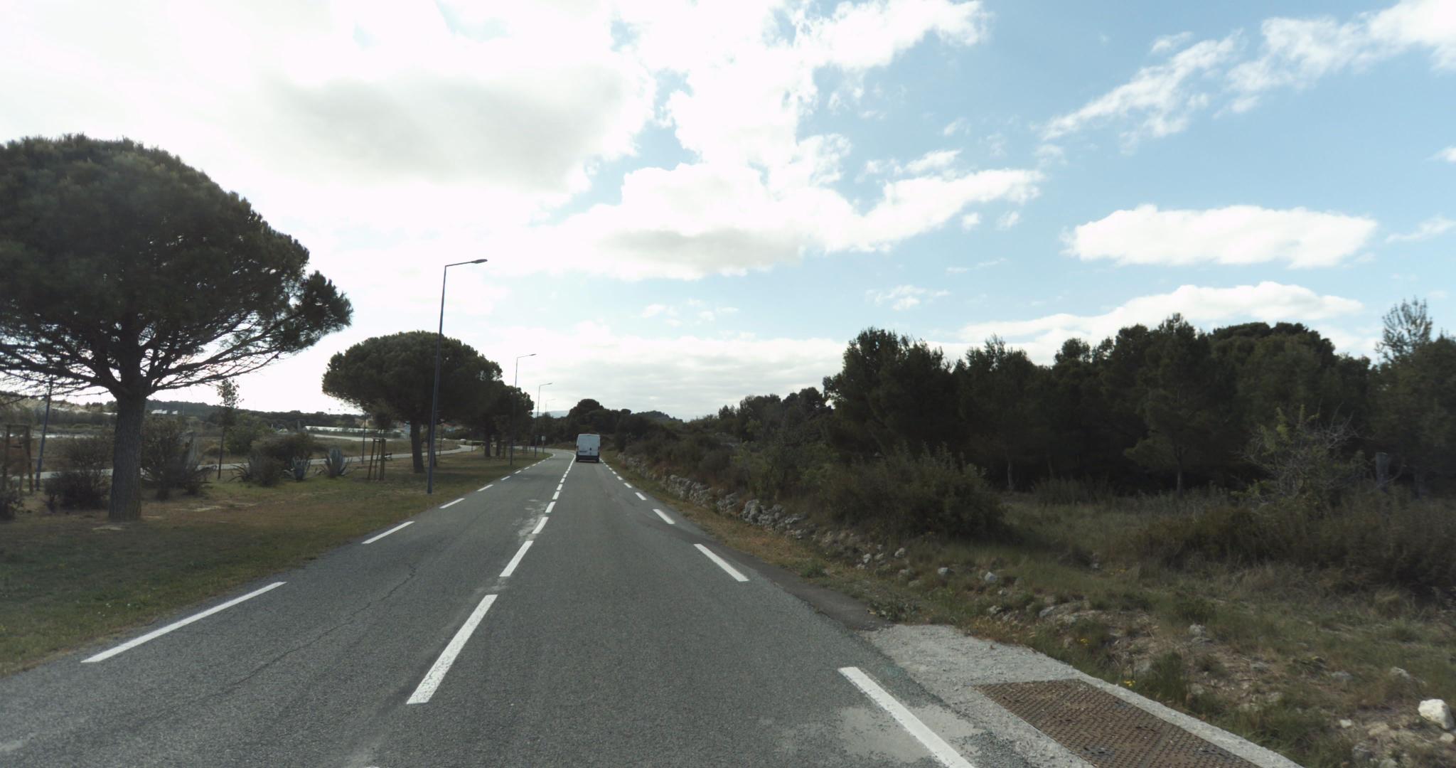 Vue de la rue du spot Street workout Leucate, Avenue du Général de Gaulle