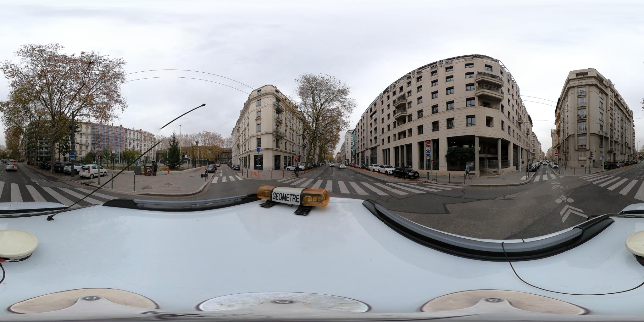 Vue de la rue du spot Terrain de Sports Anatole France