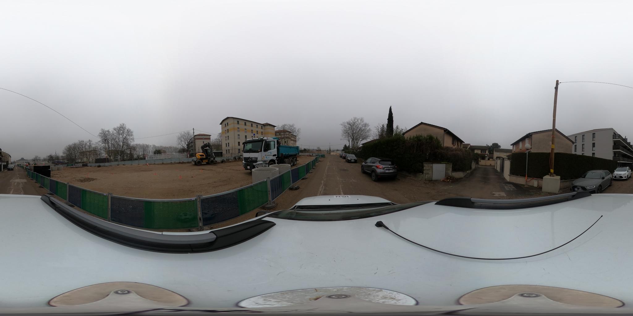 Vue de la rue du spot Street workout Vaulx-en-Velin, Rue Auguste Brunel