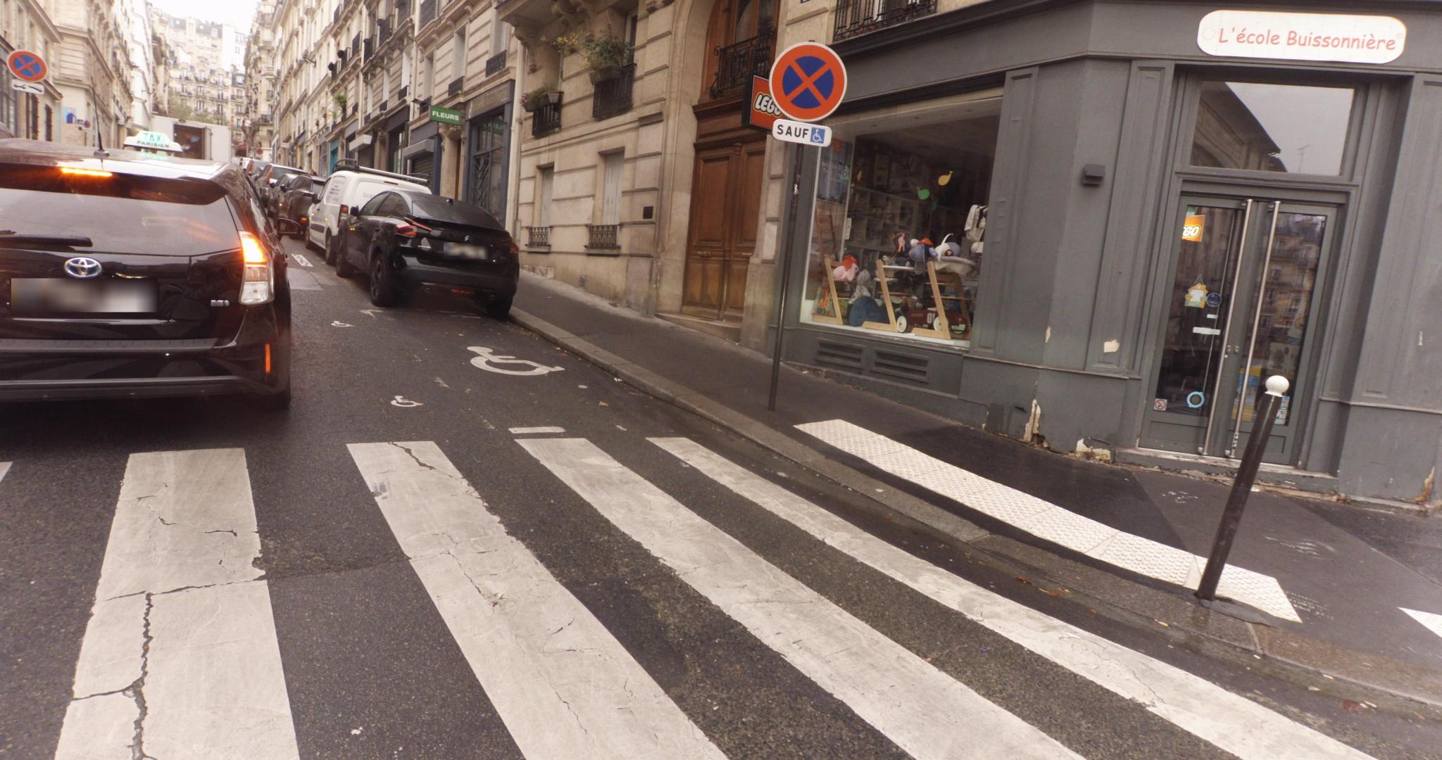 La rue de Dale Delaporte Hair à Paris