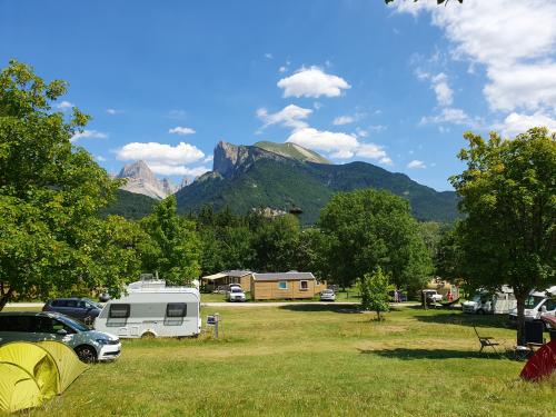 Aire camping-car Camping Champ la Chèvre