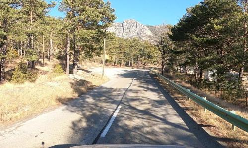 Aire camping-car Camping Verdon Carajuan