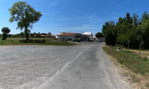 Aire camping-car Aire de Stationnement de Saint-Laurent-de-la-Prée