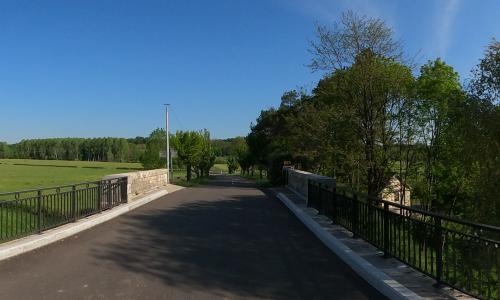 Aire camping-car Aire Naturelle de Camping La Prairie