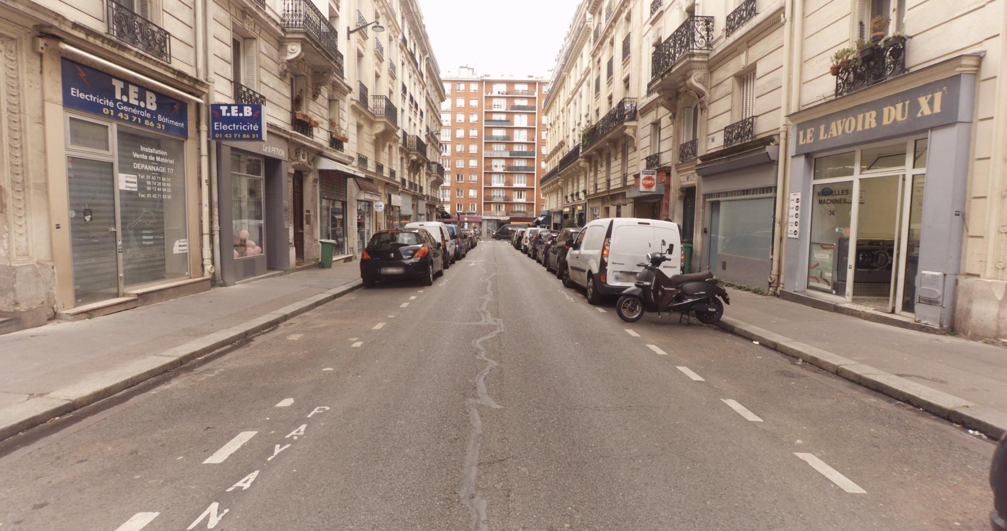 La rue de Ac D&rsquo;Hair à Paris