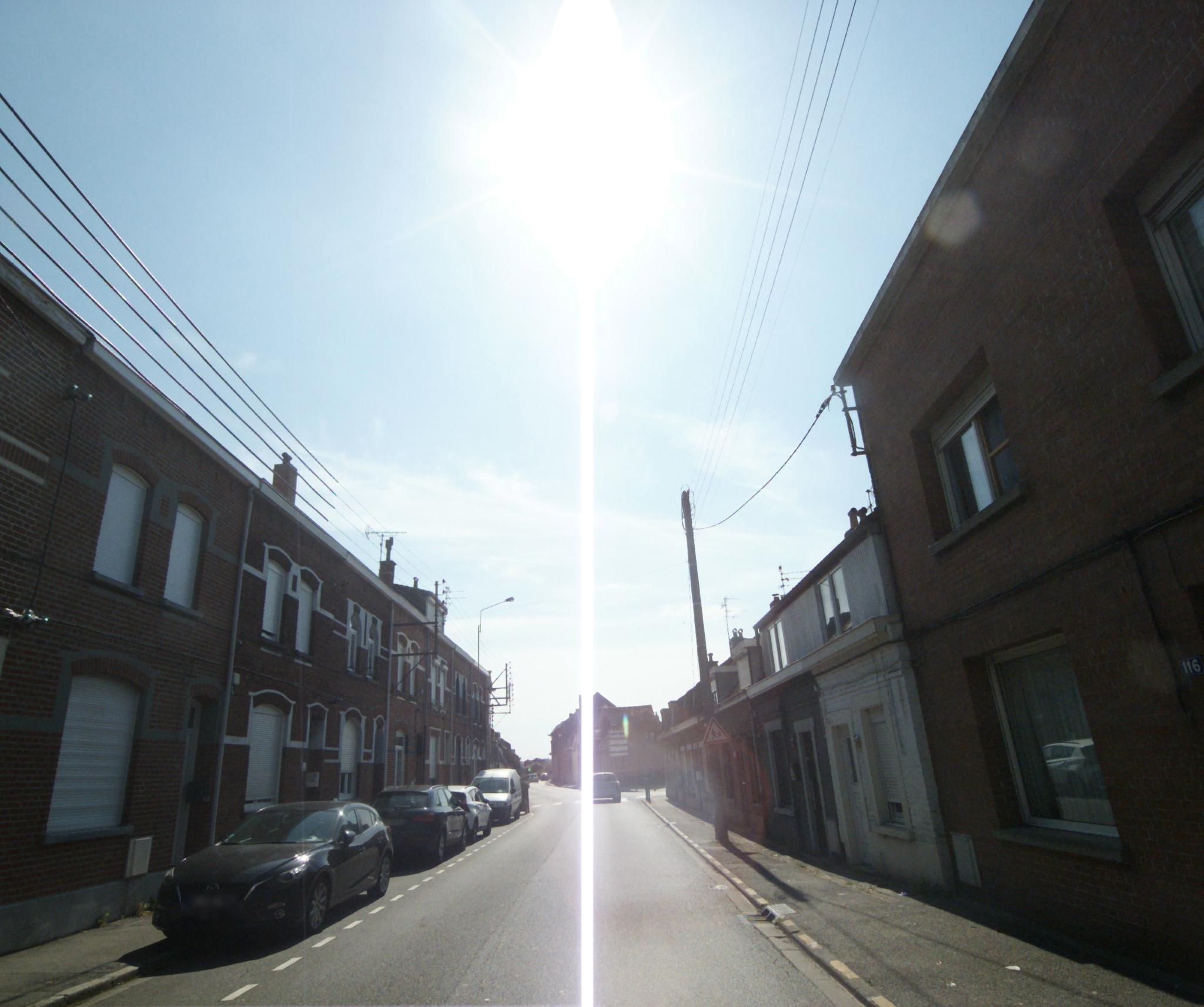 La rue de Pep S Hair à Neuville-En-Ferrain