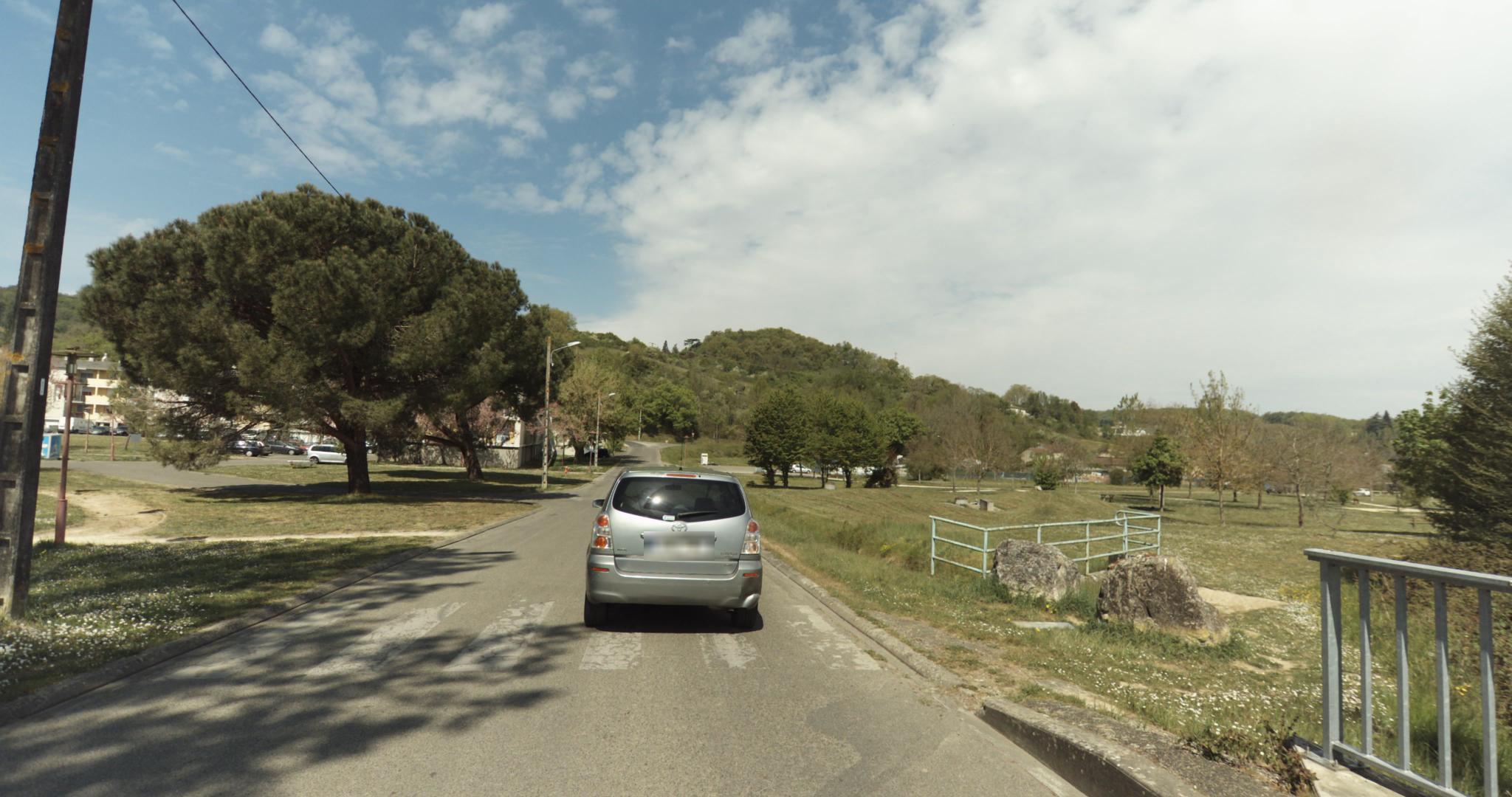 Vue de la rue du spot Street workout Agen, Rue de Montanou