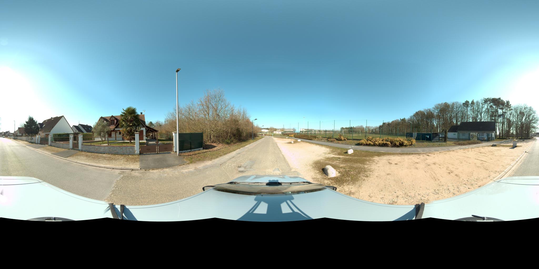 Vue de la rue du spot Parc de la Valinière